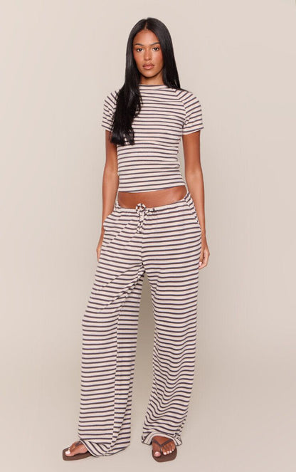 https://mediahub.prettylittlething.com/cnq1677_multi_xl_2