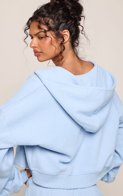 https://mediahub.prettylittlething.com/cnq1739_light%20blue_xl_1