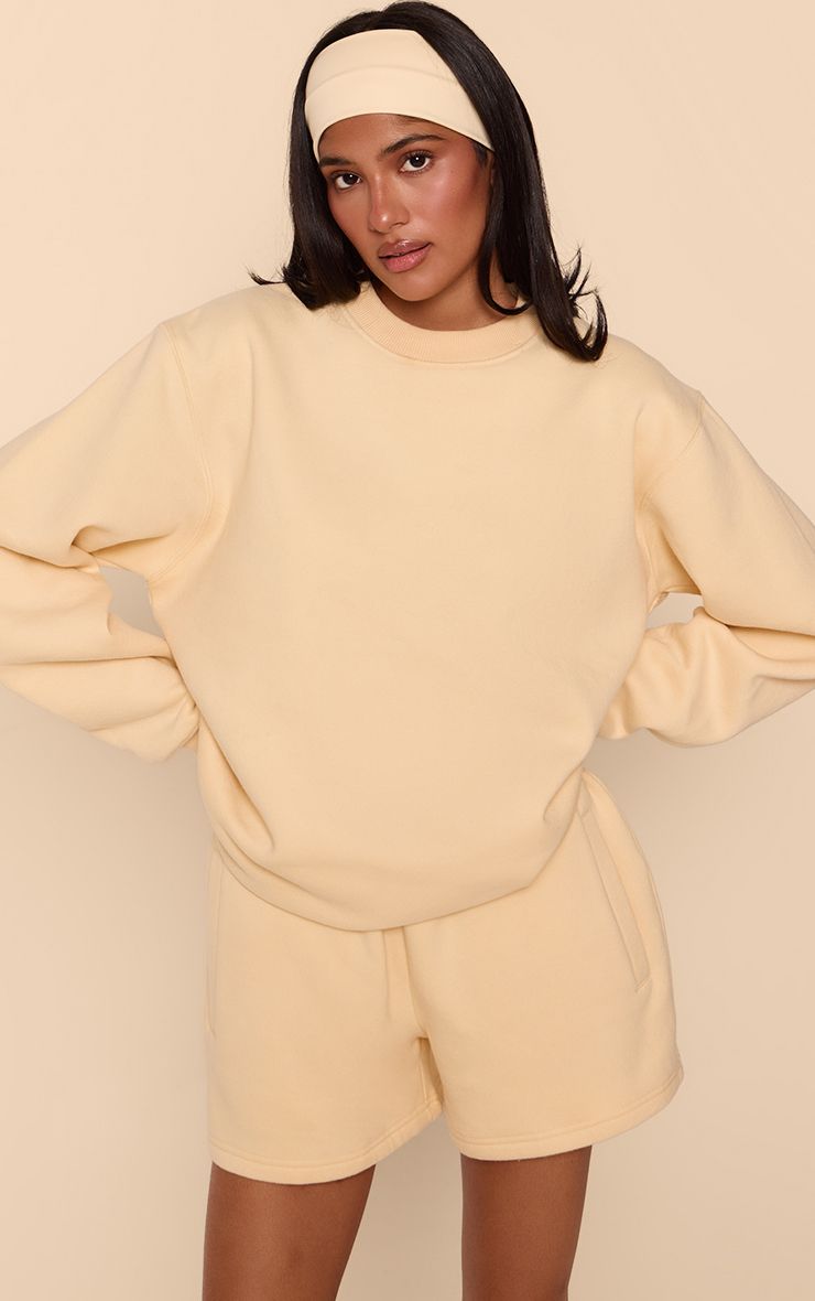https://mediahub.prettylittlething.com/cnq1757_butter%20yellow_xl_3