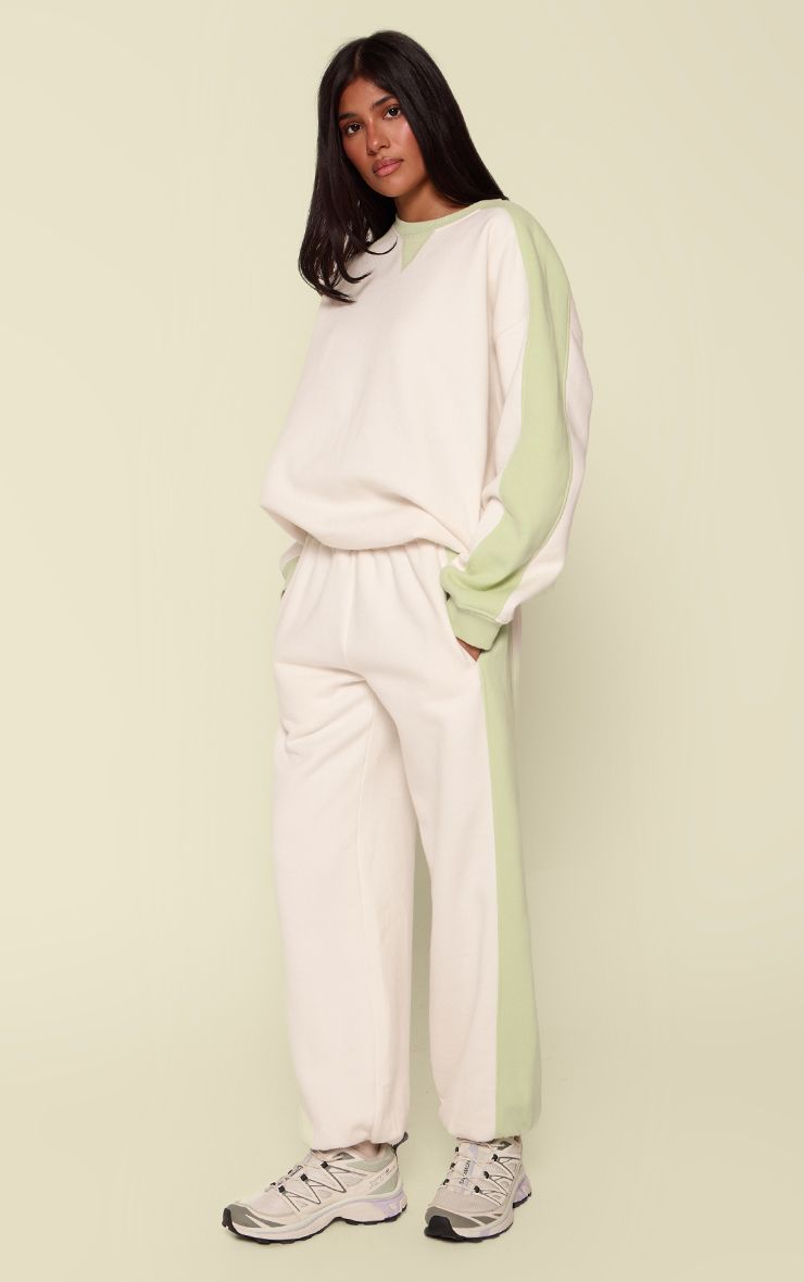 https://mediahub.prettylittlething.com/cnq1768_cream_xl_2
