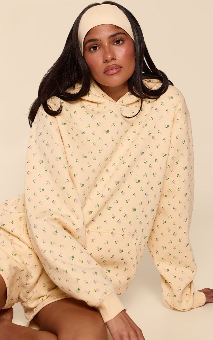 https://mediahub.prettylittlething.com/cnq1772_butter%20yellow_xl