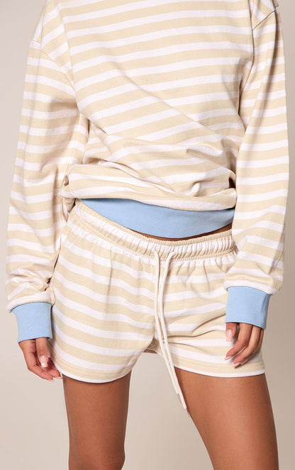 https://mediahub.prettylittlething.com/cnq1776_butter%20yellow_xl_3