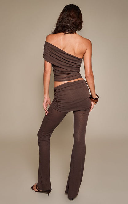 https://mediahub.prettylittlething.com/cnq1832_chocolate_xl_2
