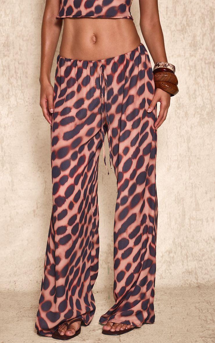 https://mediahub.prettylittlething.com/cnq1833_brown_xl_1
