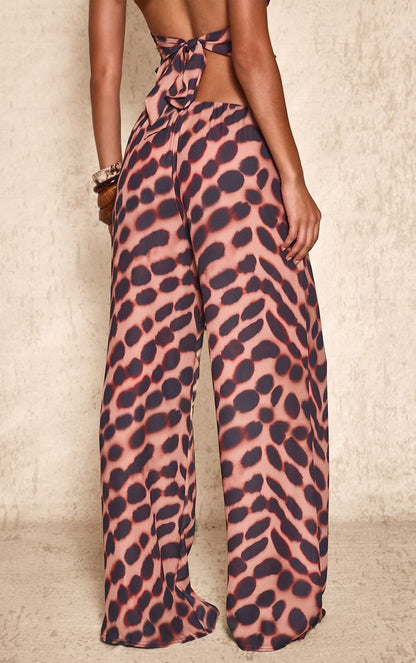 https://mediahub.prettylittlething.com/cnq1833_brown_xl_2