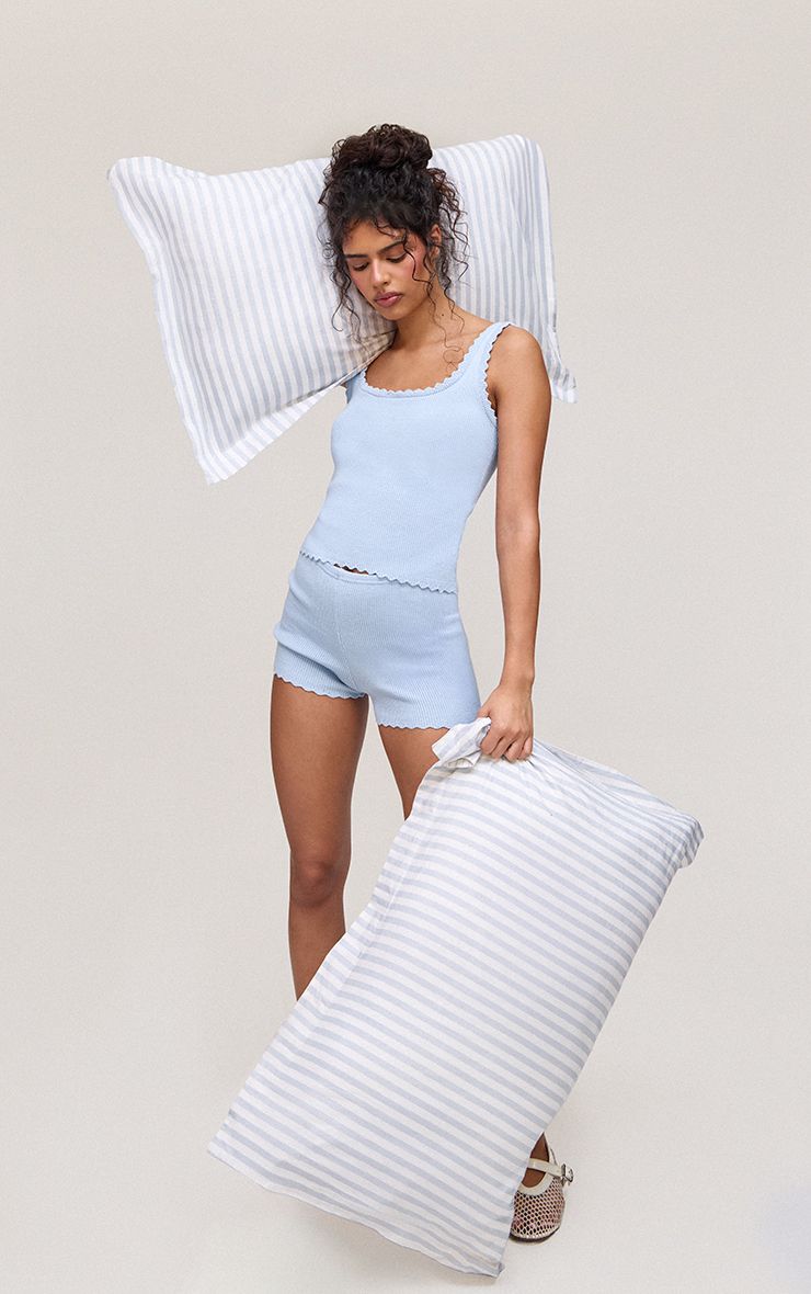 https://mediahub.prettylittlething.com/cnq1874_blue_xl_2