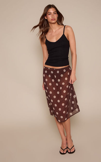 https://mediahub.prettylittlething.com/cnq2027_deep%20chocolate_xl