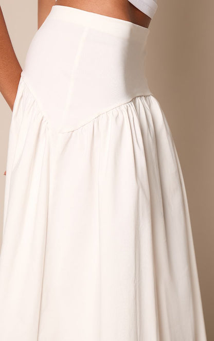 https://mediahub.prettylittlething.com/cnq2050_chocolate_xl_3