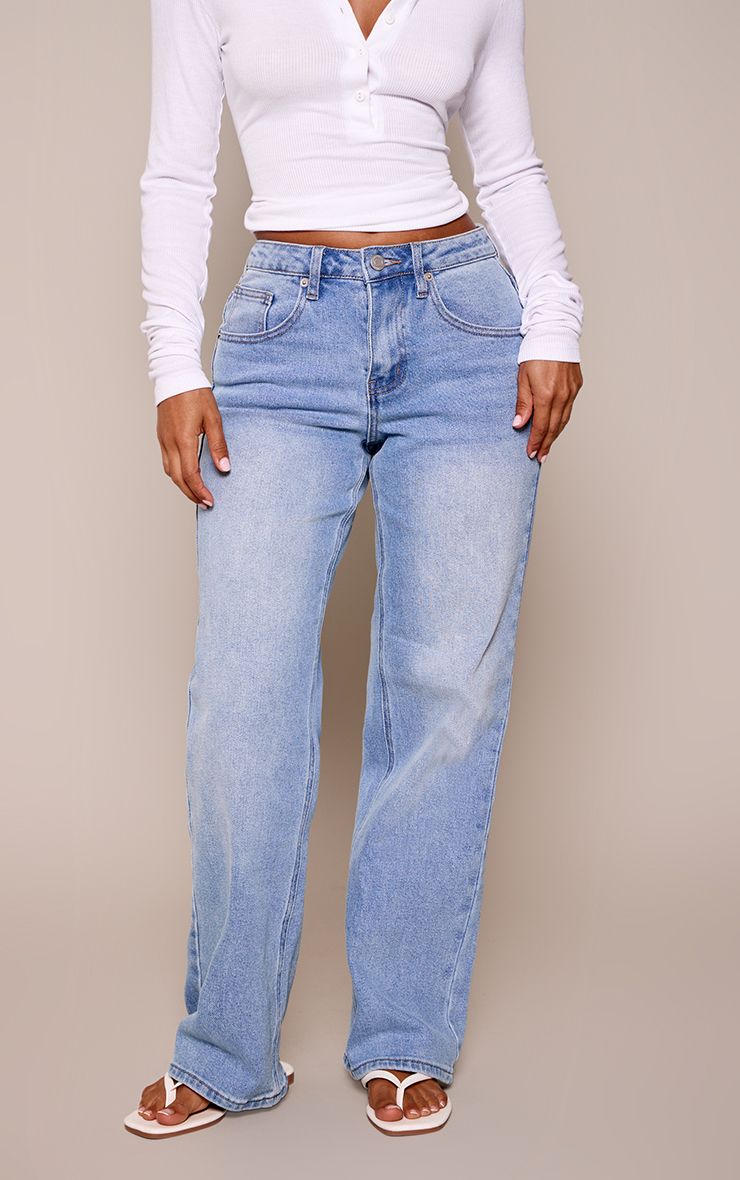https://mediahub.prettylittlething.com/cnq2121_mid%20blue%20wash_xl_1