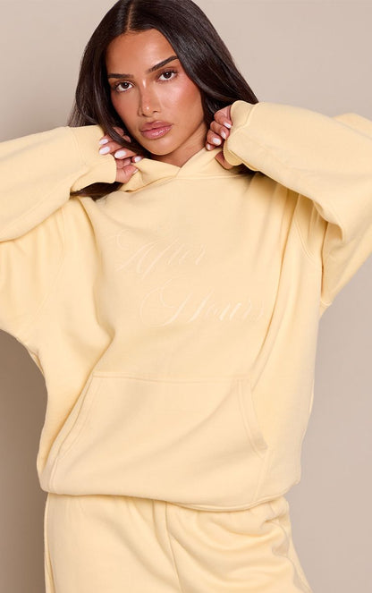 https://mediahub.prettylittlething.com/cnq2141_butter%20yellow_xl