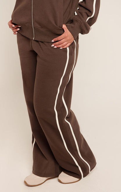 https://mediahub.prettylittlething.com/cnq2195_chocolate_xl_1