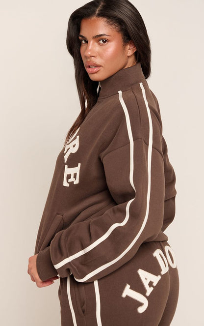 https://mediahub.prettylittlething.com/cnq2201_chocolate_xl_1