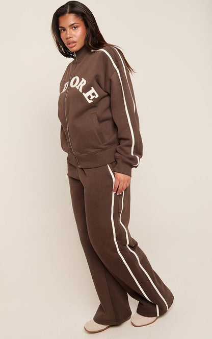 https://mediahub.prettylittlething.com/cnq2201_chocolate_xl_2