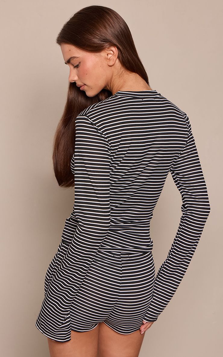 https://mediahub.prettylittlething.com/cnq2254_black_xl_1