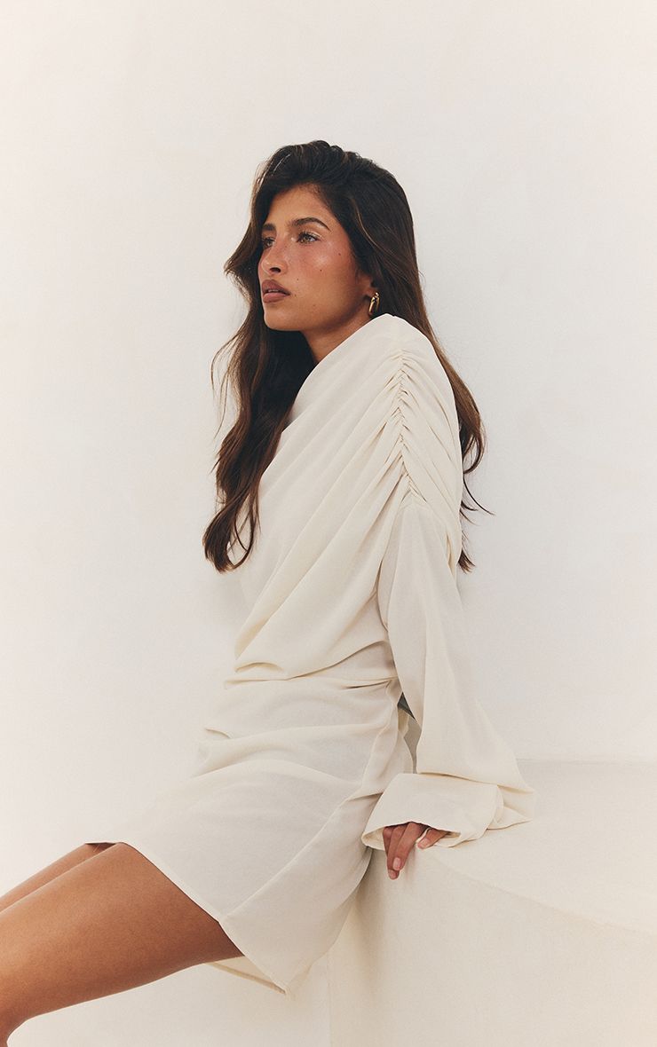 https://mediahub.prettylittlething.com/cnq2383_white_xl