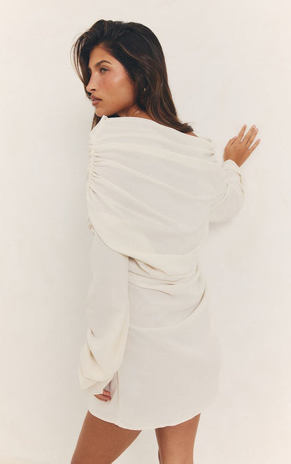 https://mediahub.prettylittlething.com/cnq2383_white_xl_3