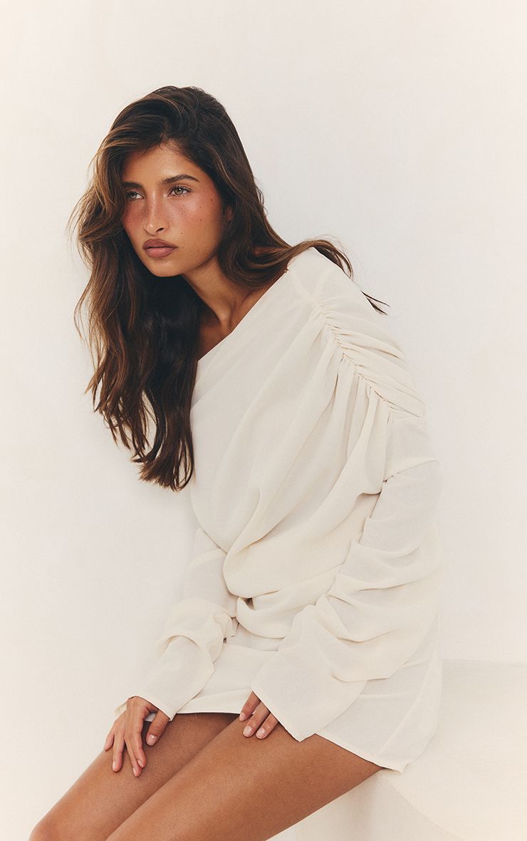 https://mediahub.prettylittlething.com/cnq2383_white_xl_5