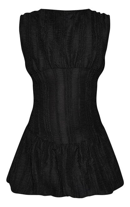 https://mediahub.prettylittlething.com/cnq2674_black_xl_4