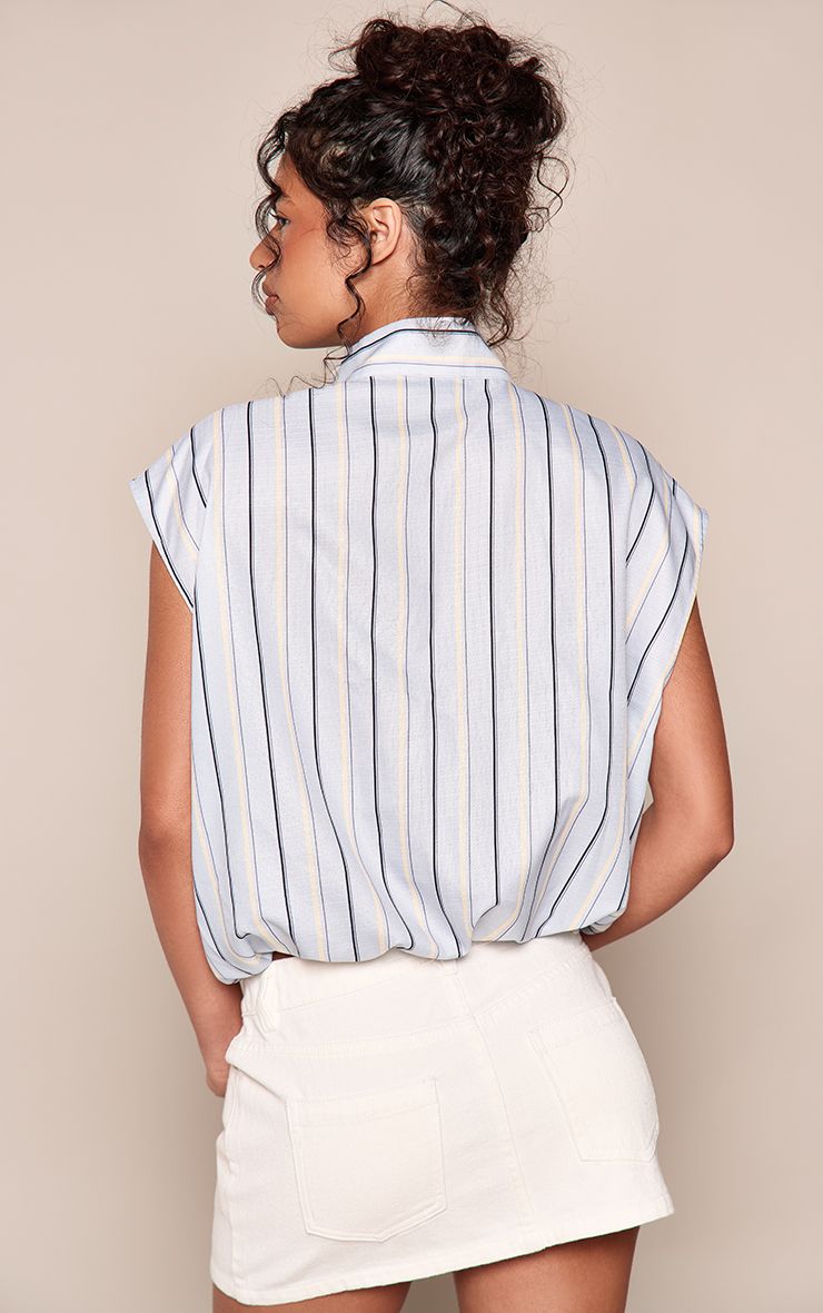 https://mediahub.prettylittlething.com/cnq3073_light%20blue_xl_1