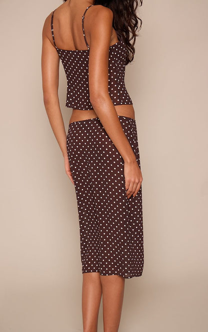https://mediahub.prettylittlething.com/cnq3178_brown_xl_2