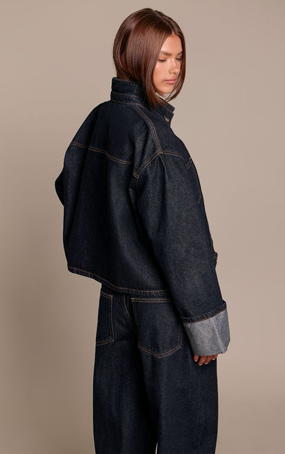 https://mediahub.prettylittlething.com/cnq3349_raw%20indigo%20wash_xl_1