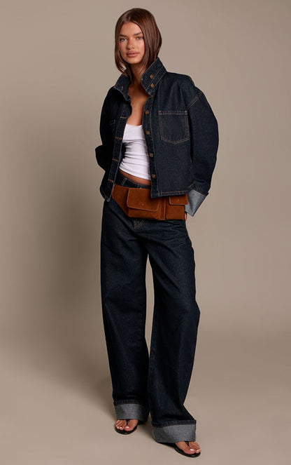 https://mediahub.prettylittlething.com/cnq3349_raw%20indigo%20wash_xl_2