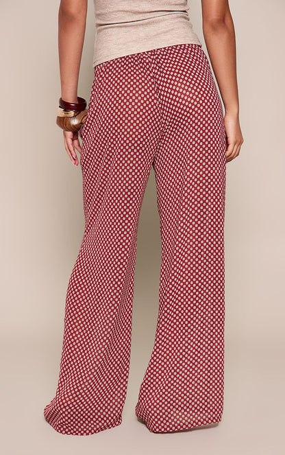 https://mediahub.prettylittlething.com/cnq3391_red_xl_2