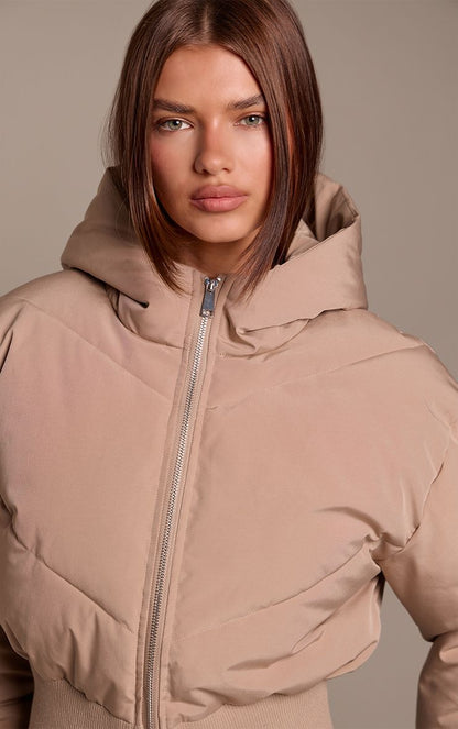 https://mediahub.prettylittlething.com/cnq3537_taupe_xl_3