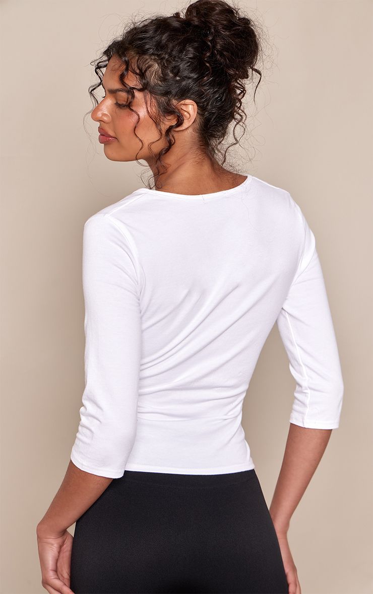 https://mediahub.prettylittlething.com/cnq3552_white_xl_1