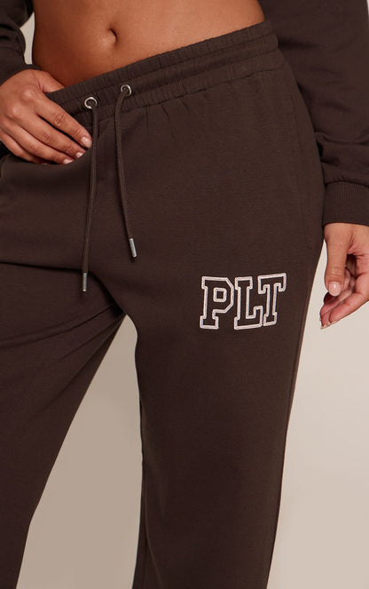 https://mediahub.prettylittlething.com/cnq3600_chocolate_xl_3
