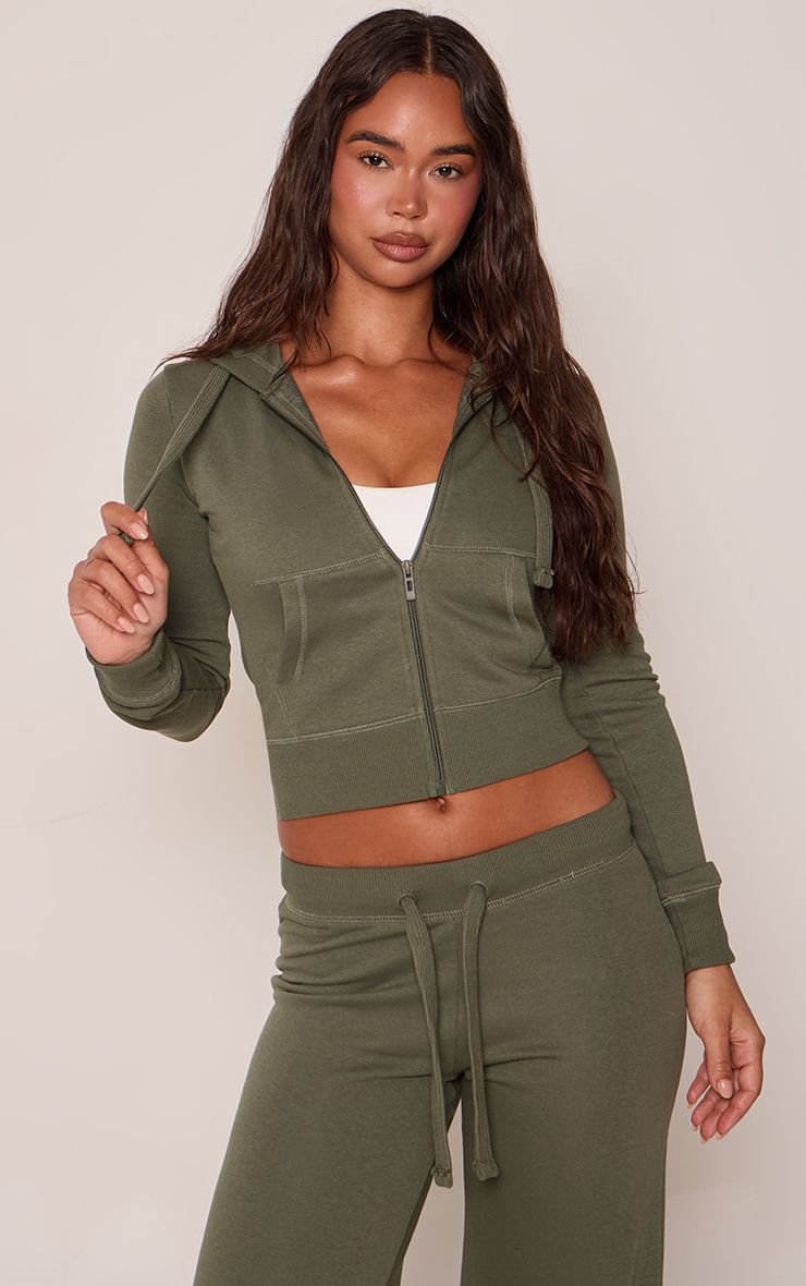 https://mediahub.prettylittlething.com/cnq3605_sage%20khaki_xl
