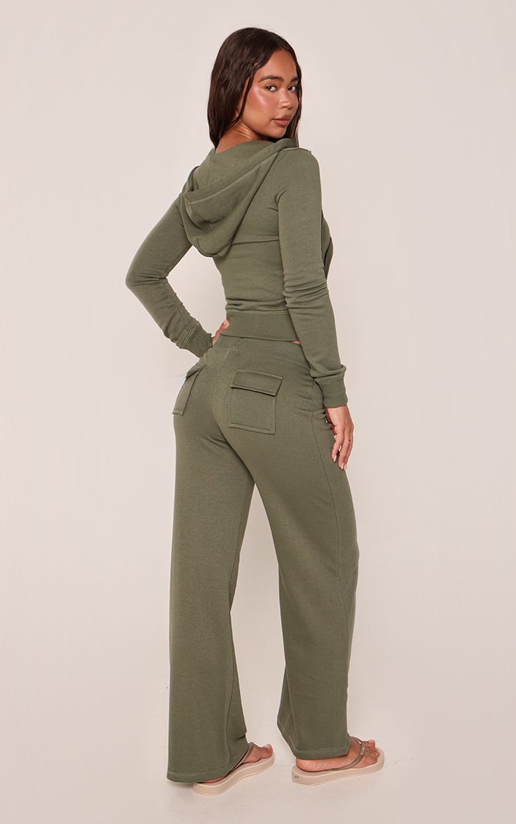 https://mediahub.prettylittlething.com/cnq3606_sage%20khaki_xl_2