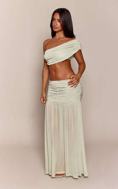 https://mediahub.prettylittlething.com/cnq3716_sage%20green_xl_1