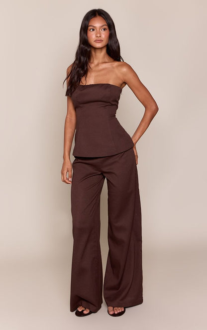 https://mediahub.prettylittlething.com/cnq4051_chocolate_xl