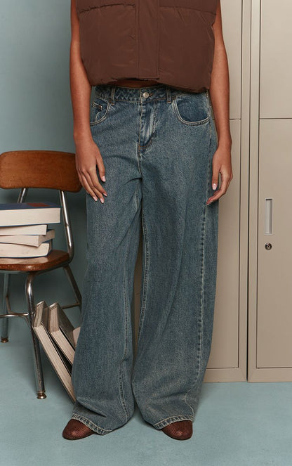 https://mediahub.prettylittlething.com/cnq4247_vintage%20blue_xl_1