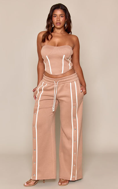 https://mediahub.prettylittlething.com/cnq4331_taupe_xl