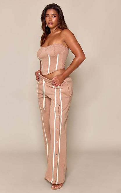 https://mediahub.prettylittlething.com/cnq4331_taupe_xl_1
