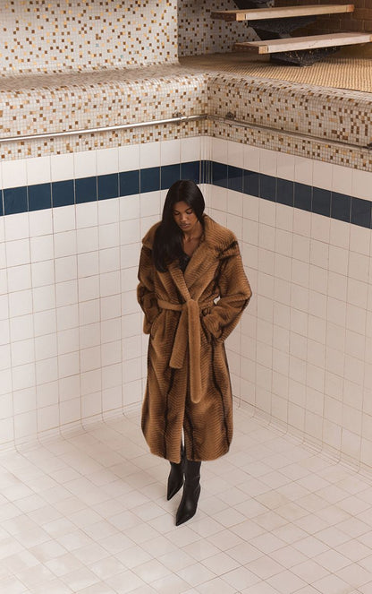 https://mediahub.prettylittlething.com/cnq4484_brown_xl