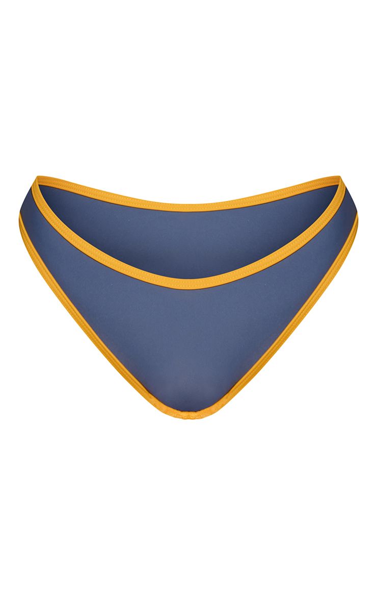 https://mediahub.prettylittlething.com/cnq4557_navy_xl_4