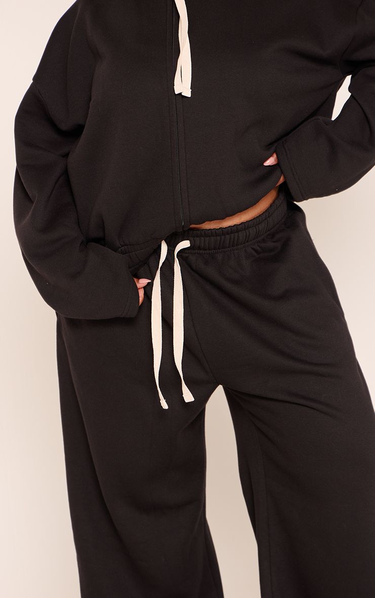 https://mediahub.prettylittlething.com/cnq4621_black_xl_3