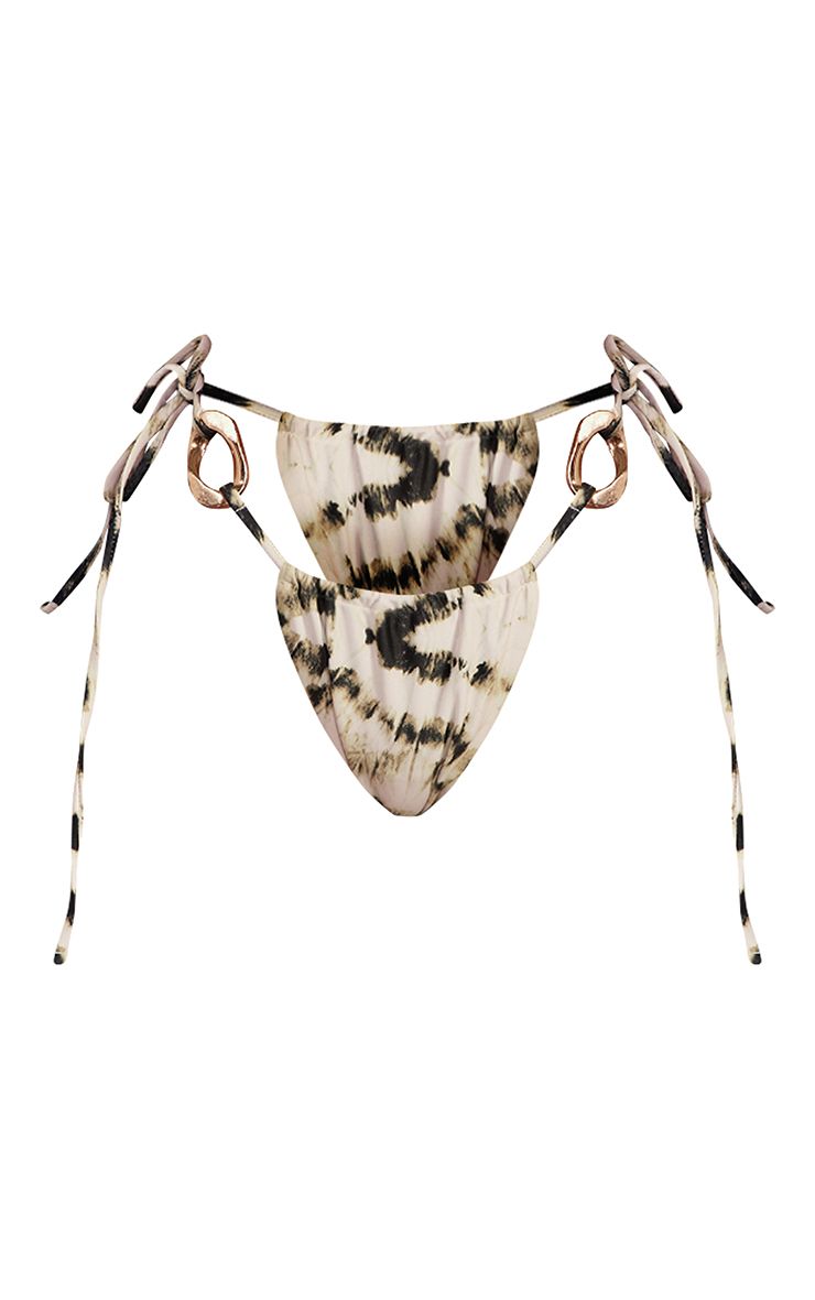 https://mediahub.prettylittlething.com/cnq4652_white_xl_4