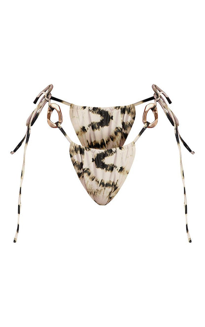 https://mediahub.prettylittlething.com/cnq4652_white_xl_4