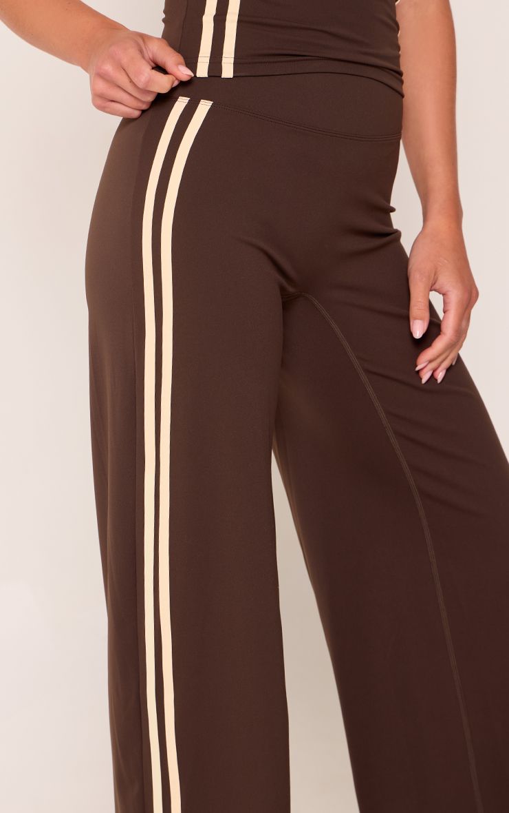 https://mediahub.prettylittlething.com/cnq4676_chocolate_xl_1