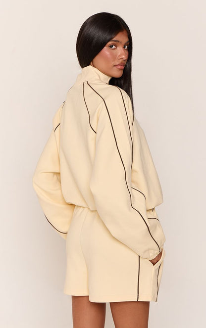 https://mediahub.prettylittlething.com/cnq4683_butter%20cream_xl_1