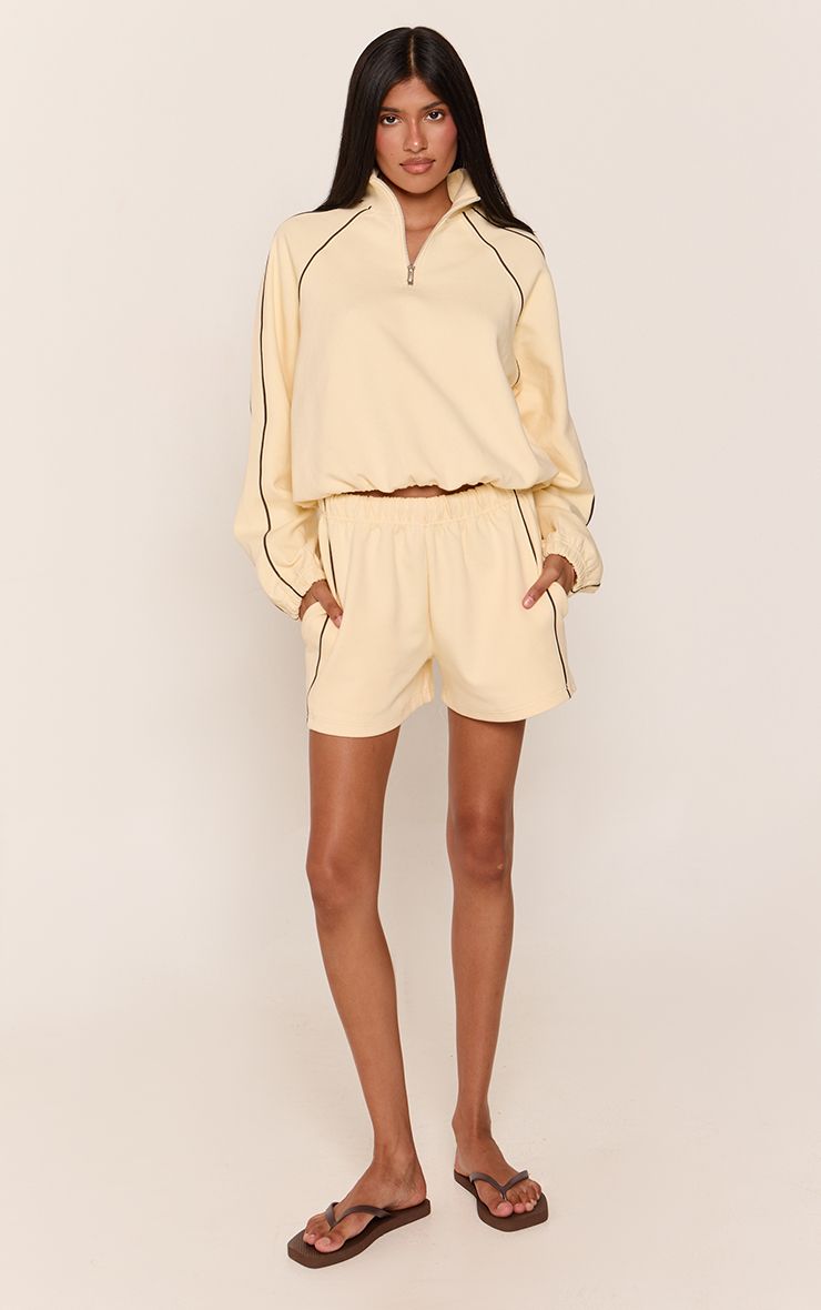 https://mediahub.prettylittlething.com/cnq4683_butter%20cream_xl_2
