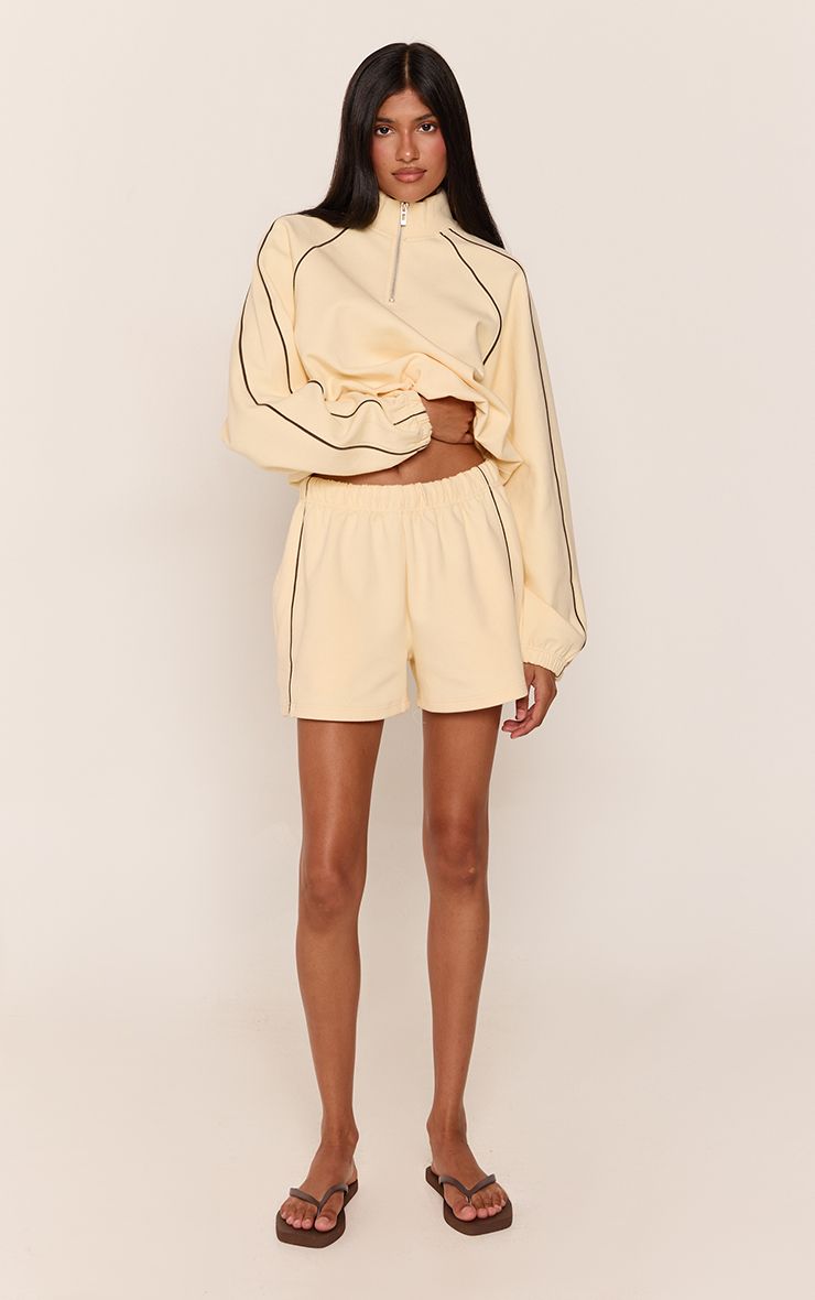 https://mediahub.prettylittlething.com/cnq4685_butter%20cream_xl