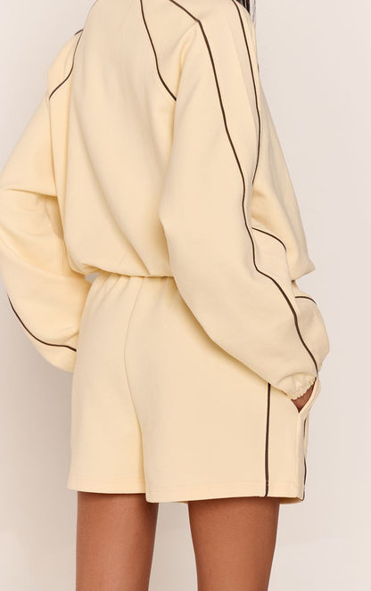 https://mediahub.prettylittlething.com/cnq4685_butter%20cream_xl_2
