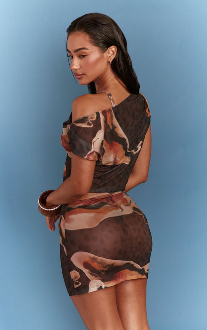 https://mediahub.prettylittlething.com/cnq4706_brown_xl_1