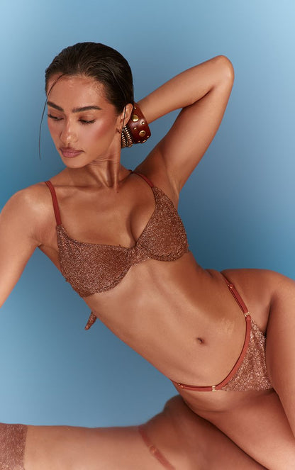 https://mediahub.prettylittlething.com/cnq4711_bronze_xl