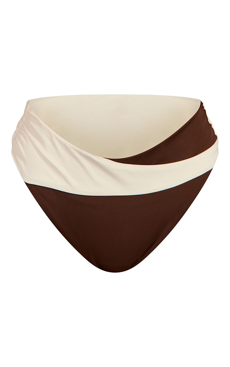https://mediahub.prettylittlething.com/cnq4716_chocolate_xl_4
